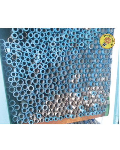 loading ERW Galvanized pipe Thread & Socket with Cap