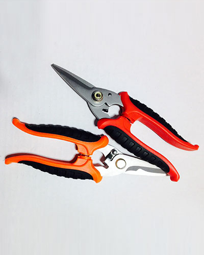 Pruning Tool  16